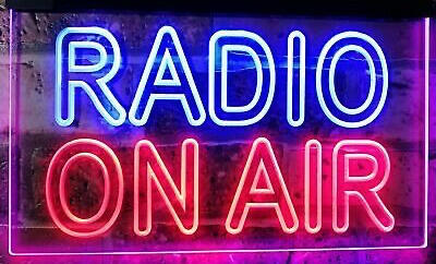 An image that says On Air in neon